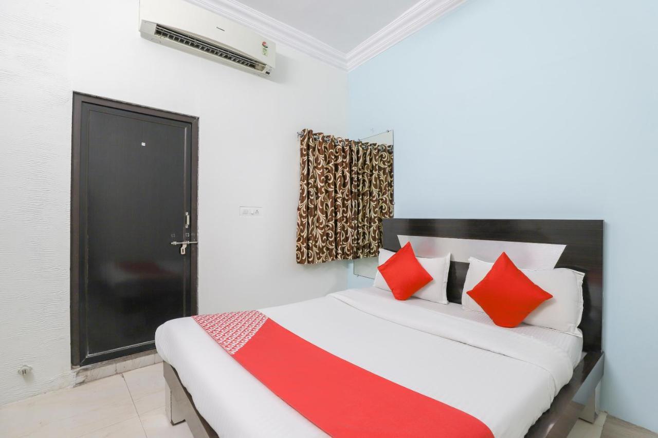 Hotel Jasmine Ahmedabad Extérieur photo