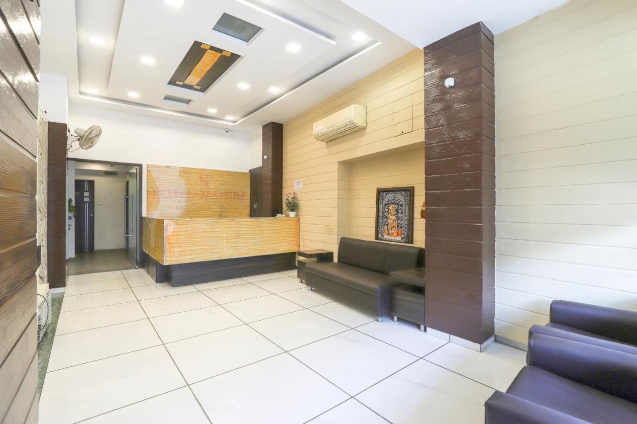 Hotel Jasmine Ahmedabad Extérieur photo