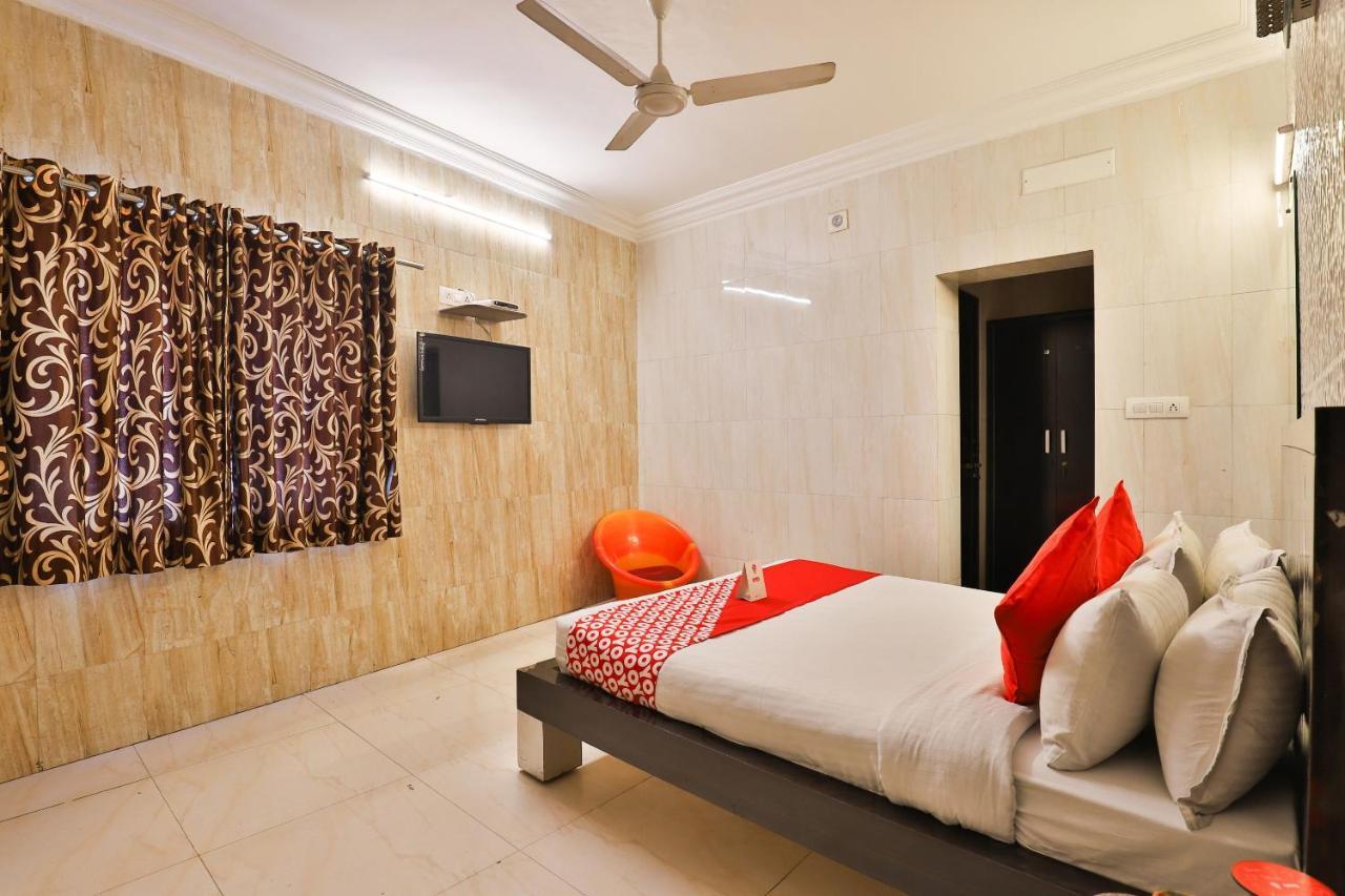 Hotel Jasmine Ahmedabad Extérieur photo