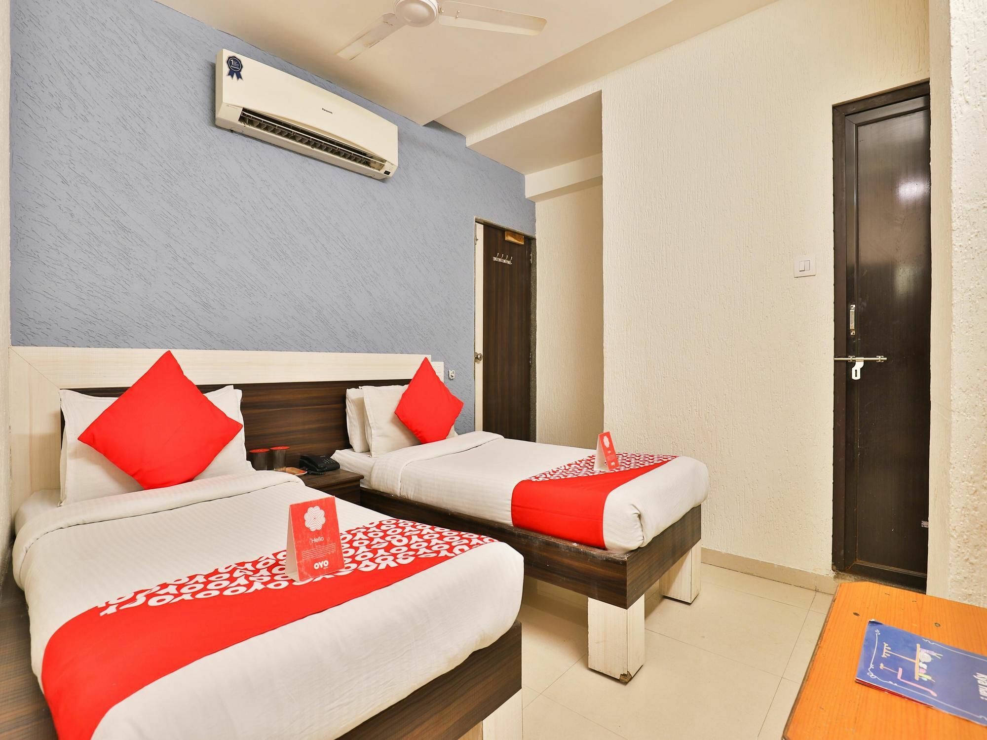 Hotel Jasmine Ahmedabad Extérieur photo